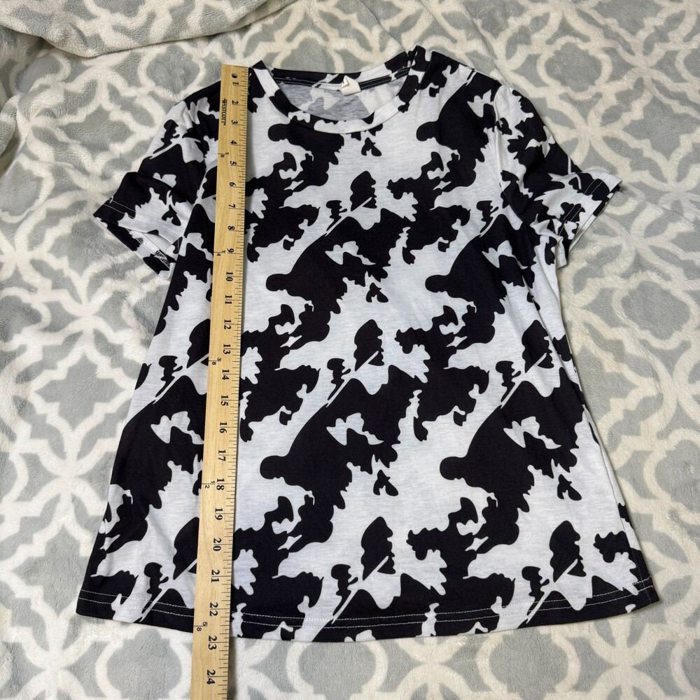 Black White Cow Print Abstract T-Shirt Womens M Short Sleeve Stretch Casual Top - Picture 5 of 8